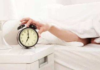 睡眠不足會有什么影響？長期睡眠不足是指多少時間以上