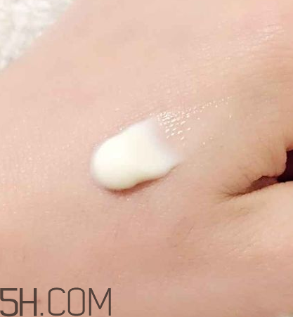 三大貴婦面霜比較_la prairie、Lamer和蘭蔻修復(fù)面霜比較