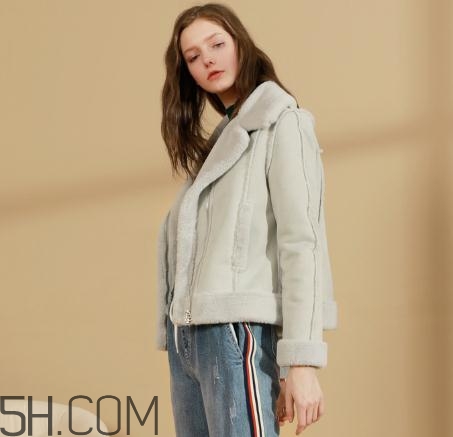 皮毛一體掉毛怎么辦？皮毛一體的衣服怎么清洗？
