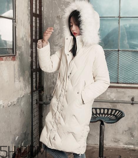 白色羽絨服可以漂白嗎？白色羽絨服可以用84嗎？