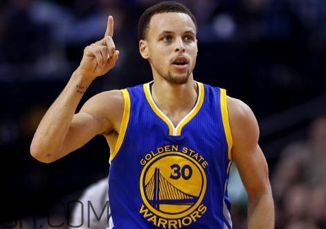under armour curry 4 low勇士隊(duì)藍(lán)金配色會(huì)發(fā)售嗎？