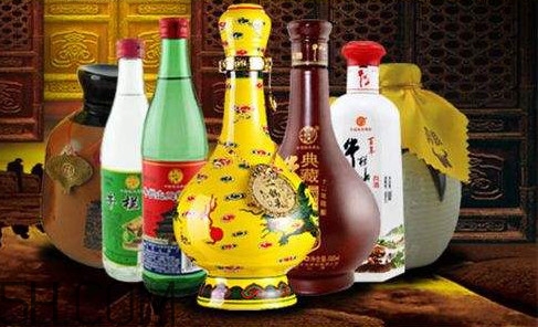 牛欄山二鍋頭是勾兌的嗎？百年牛欄山52度價(jià)格