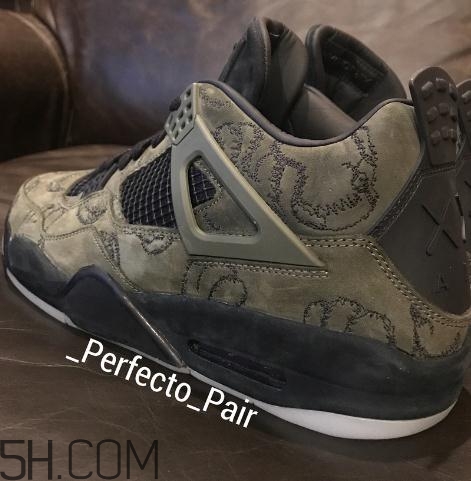 kaws與air jordan 4聯(lián)名橄欖綠版本實(shí)物什么樣？