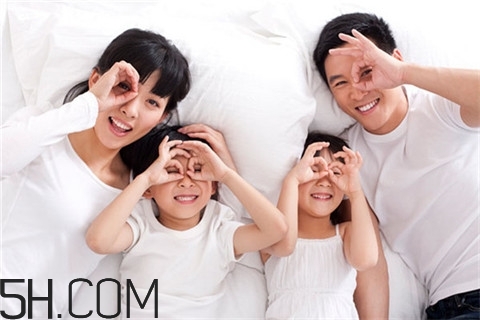 脂肪肝應(yīng)該少吃什么？脂肪肝應(yīng)該掛什么科？