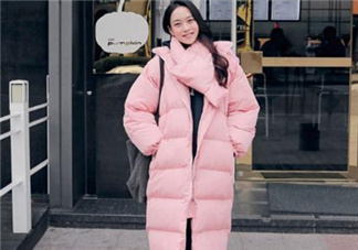 粉色羽絨服怎么搭配？粉色羽絨服搭配圖片