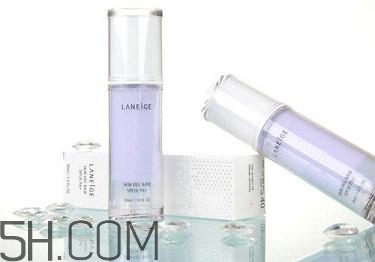 女生怎樣學(xué)會快速化妝？新手化妝需要的基本用品