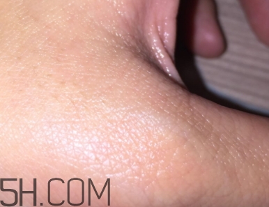 娜貝爾眼霜效果怎么樣？娜貝爾眼霜怎么用？