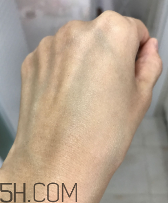 絲塔芙保濕潤膚乳嬰兒能用嗎？絲塔芙潤膚乳怎么樣？