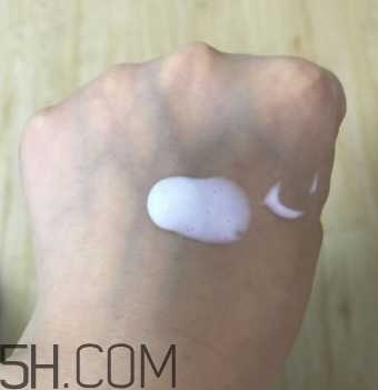 絲塔芙保濕潤膚乳嬰兒能用嗎？絲塔芙潤膚乳怎么樣？