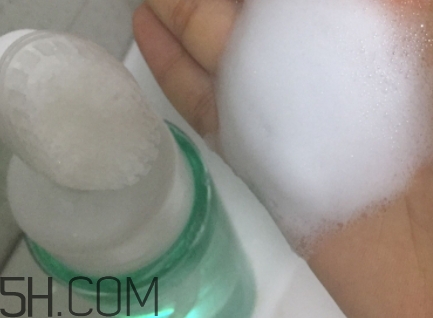 透真和自然堂哪個(gè)好？透真和自然堂比怎么樣？