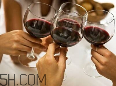 吃了頭孢多久可以喝酒？頭孢可以和阿莫西林一起吃嗎