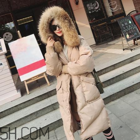 羽絨服會(huì)越穿越松嗎？羽絨服會(huì)越穿越大嗎？
