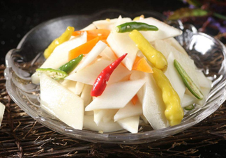 塑料瓶可以泡酸蘿卜嗎？泡蘿卜需要多少水和白醋