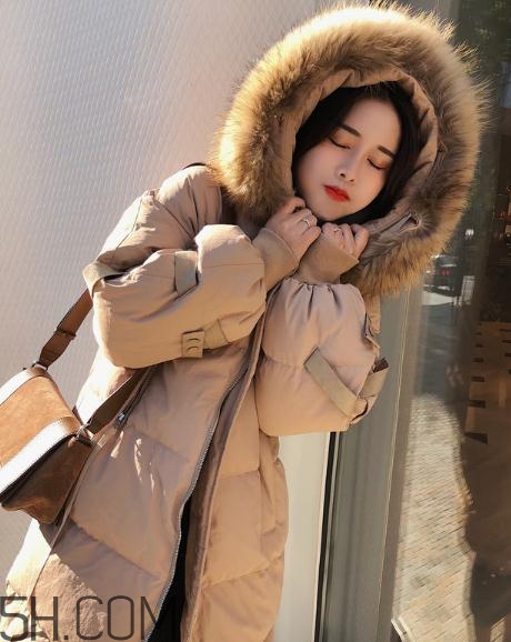 羽絨服毛領怎么清洗？羽絨服毛領怎么變蓬松？