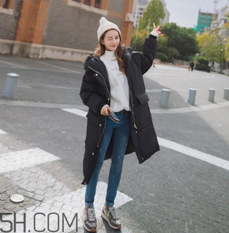 羽絨服越輕越好嗎？羽絨服越厚越好嗎？