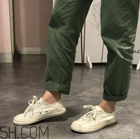 帆布鞋鞋底發(fā)黃怎么辦？帆布鞋鞋底怎么洗白？