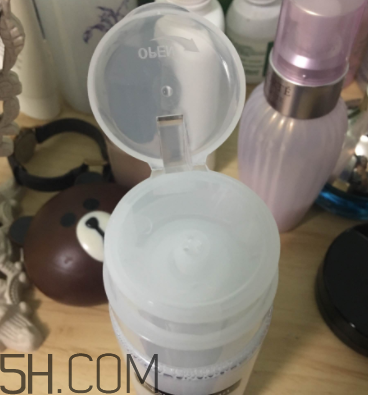 露得清卸妝水好用嗎？露得清卸妝水怎么樣？
