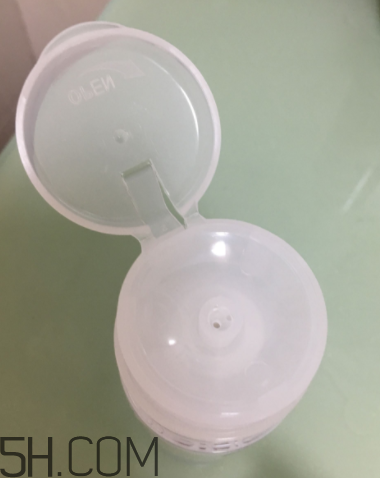 露得清卸妝水怎么用？露得清卸妝水多少錢？