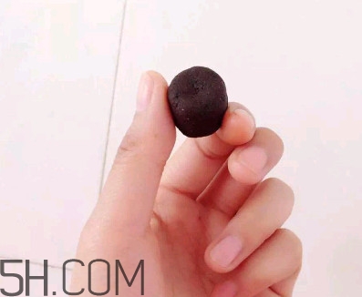 鹿胎膏是什么做的？鹿胎膏是激素藥嗎