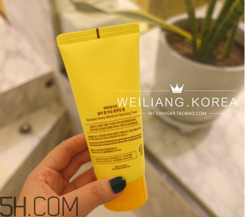 為什么洗臉要用洗面奶？洗面奶的基本使用方法