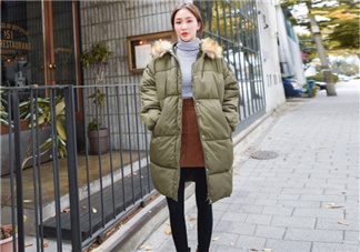 長款羽絨服怎么搭配？長款羽絨服搭配圖片