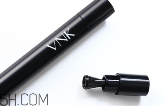 vnk眼線膠筆怎么用？vnk眼線筆使用方法