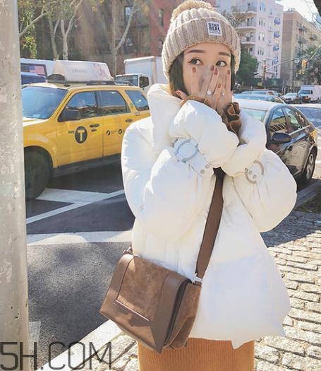 棉服上的油怎么洗掉？棉服跑棉怎么辦？