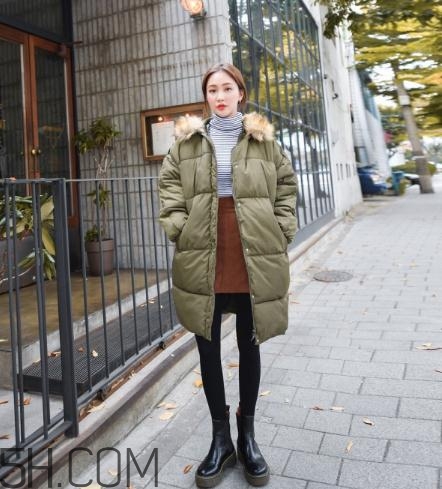 綠色羽絨服怎么搭配？綠色羽絨服搭配圖片