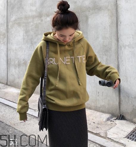 抓絨衛(wèi)衣會(huì)起球嗎？抓絨衛(wèi)衣是什么面料？