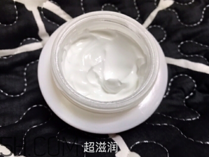 歌麗姬寶素顏霜好用嗎？歌麗姬寶素顏霜的評(píng)價(jià)