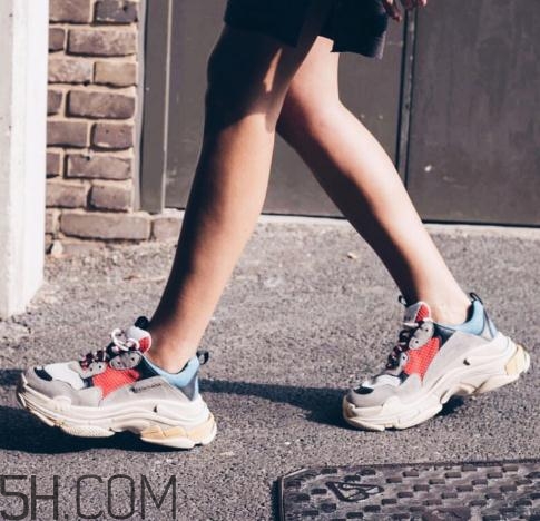 balenciaga triple s dsm獨(dú)占配色什么時(shí)候發(fā)售？