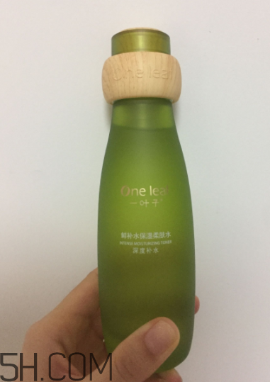一葉子鮮補(bǔ)水柔膚水怎么樣？一葉子鮮補(bǔ)水柔膚水好用嗎？