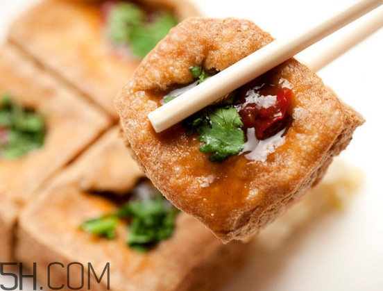 臭豆腐是誰發(fā)明的？臭豆腐是哪里的特產