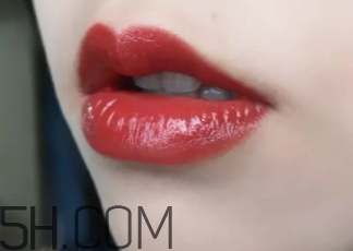 迪奧740和阿瑪尼405像嗎？dior740和阿瑪尼405試色對(duì)比