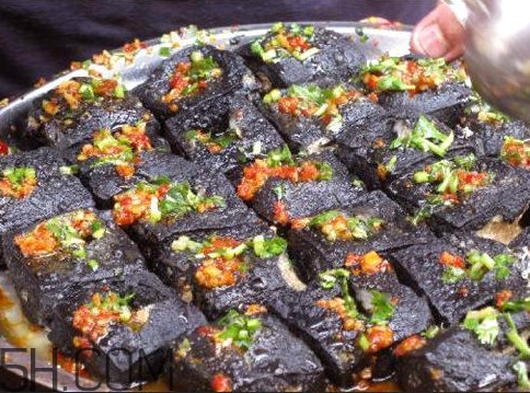 臭豆腐怎么炸才脆？臭豆腐怎么變黑的
