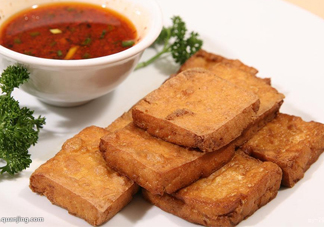臭豆腐是誰發(fā)明的？臭豆腐是哪里的特產(chǎn)