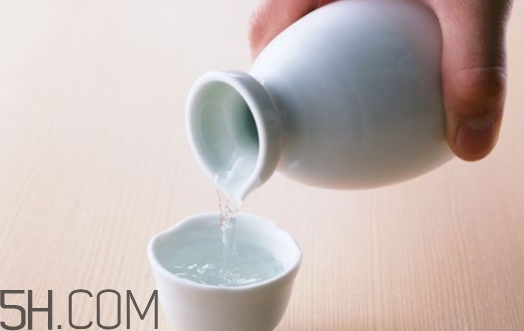 女生說(shuō)我醉了什么意思？女生說(shuō)喝多了怎么回復(fù)