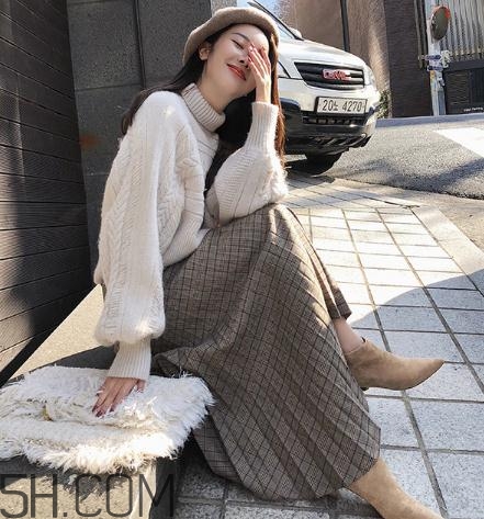 腈綸毛衣扎人嗎？腈綸毛衣能貼身穿嗎？
