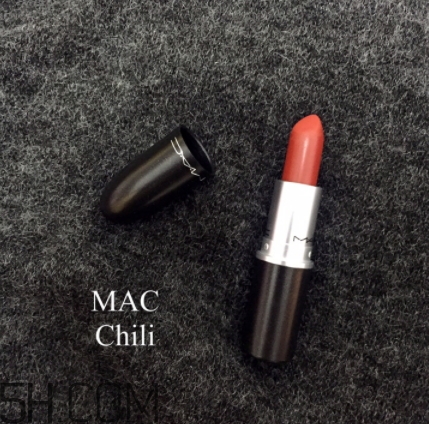 mac小辣椒干不干？mac小辣椒是滋潤還是啞光
