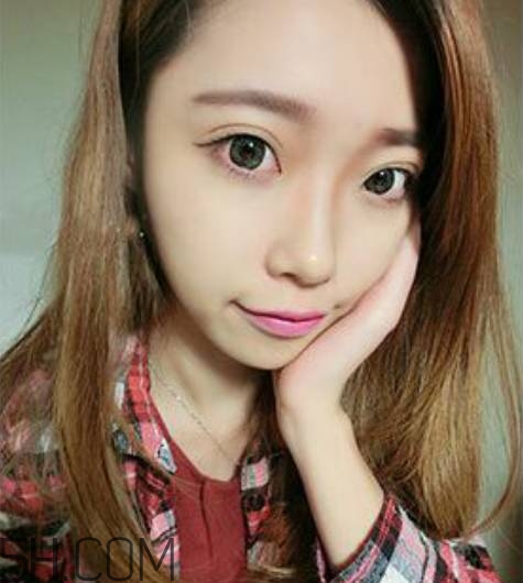 梅子色口紅哪個牌子好？絲絨口紅怎么涂好看？