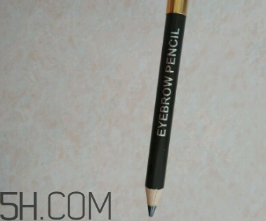 歐蒙睫毛膏和火烈鳥哪個好?歐蒙睫毛膏好用嗎？