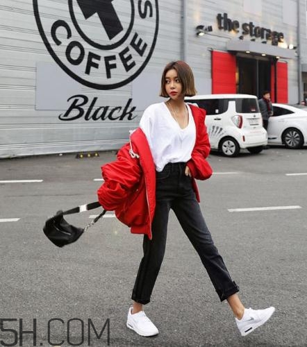 紅色棉襖怎么搭配？紅色棉服搭配圖片