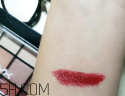 mac dubonnet多少錢？mac dubonnet牛血色口紅專柜價(jià)