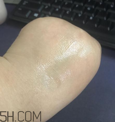 春紀(jì)新彈力嬌嫩菁華乳多少錢？春紀(jì)新彈力嬌嫩菁華乳專柜價(jià)格
