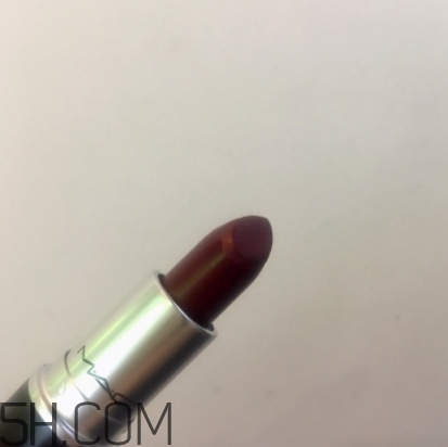 mac sin和diva買哪只？mac sin和diva試色對(duì)比