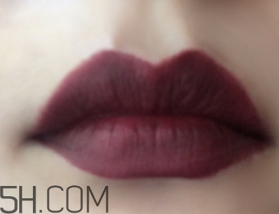 mac sin和diva買哪只？mac sin和diva試色對(duì)比