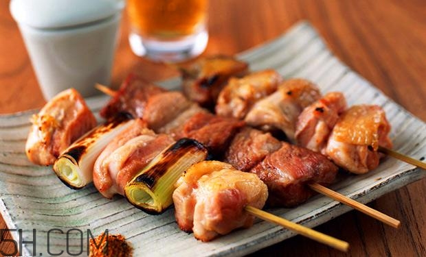 常吃烤肉有什么危害？吃烤肉應(yīng)該注意什么？