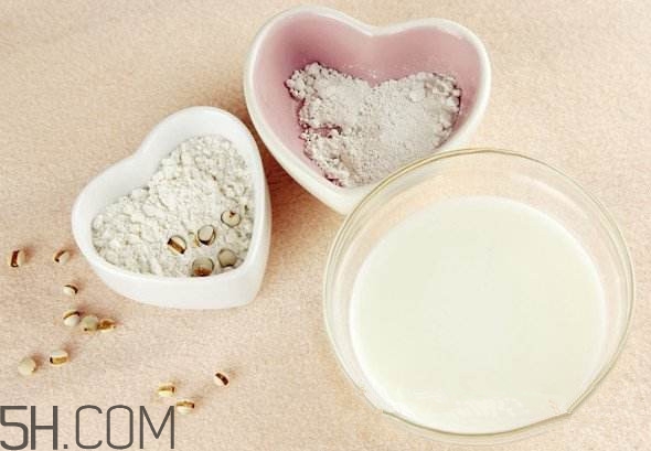 牛奶護(hù)膚有什么竅門(mén)？牛奶護(hù)膚的竅門(mén)有哪些？