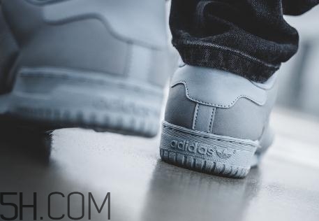 yeezy powerphase grey國內(nèi)發(fā)售店鋪有哪些？