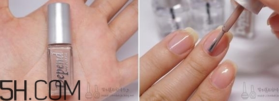 什么牌子指甲油好用？2018清新美甲圖片最新款